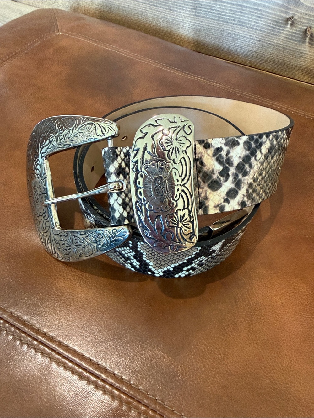 Streets Ahead Silver Floral Buckle Snake Print Belt